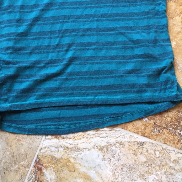 C&S long sleeved striped Teal/darkest blue green - Picture 4 of 8